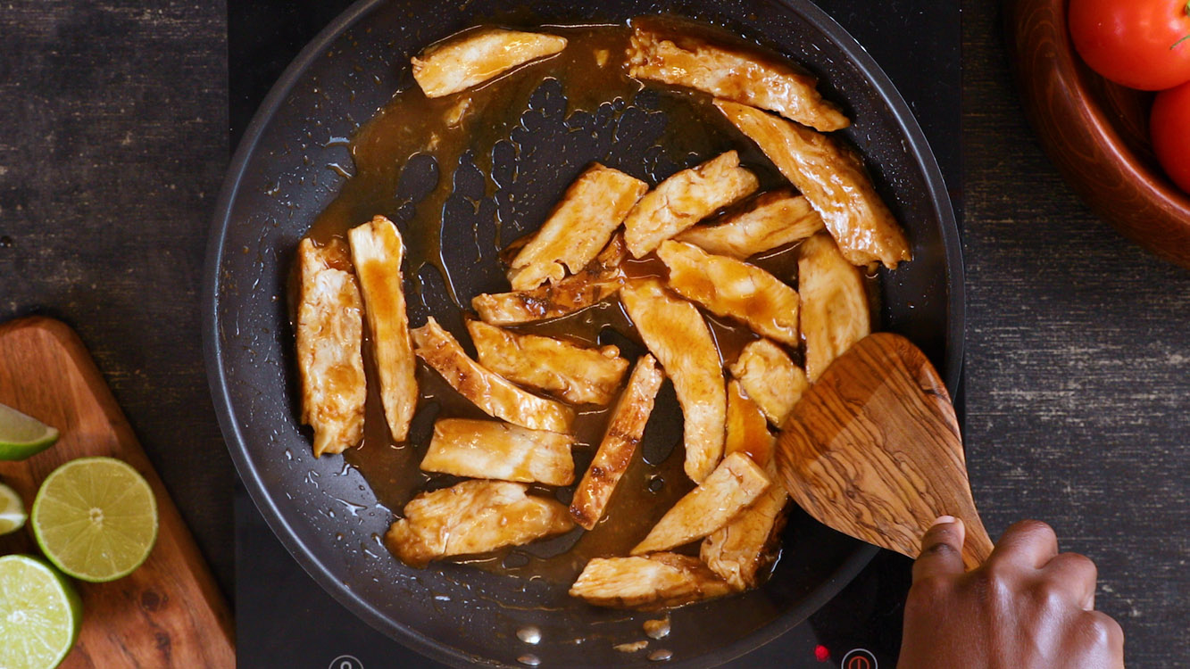 29 CHIPOTLE CHICKEN TACOS WITH SALSA_10