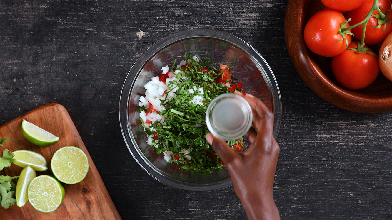 29 CHIPOTLE CHICKEN TACOS WITH SALSA_14
