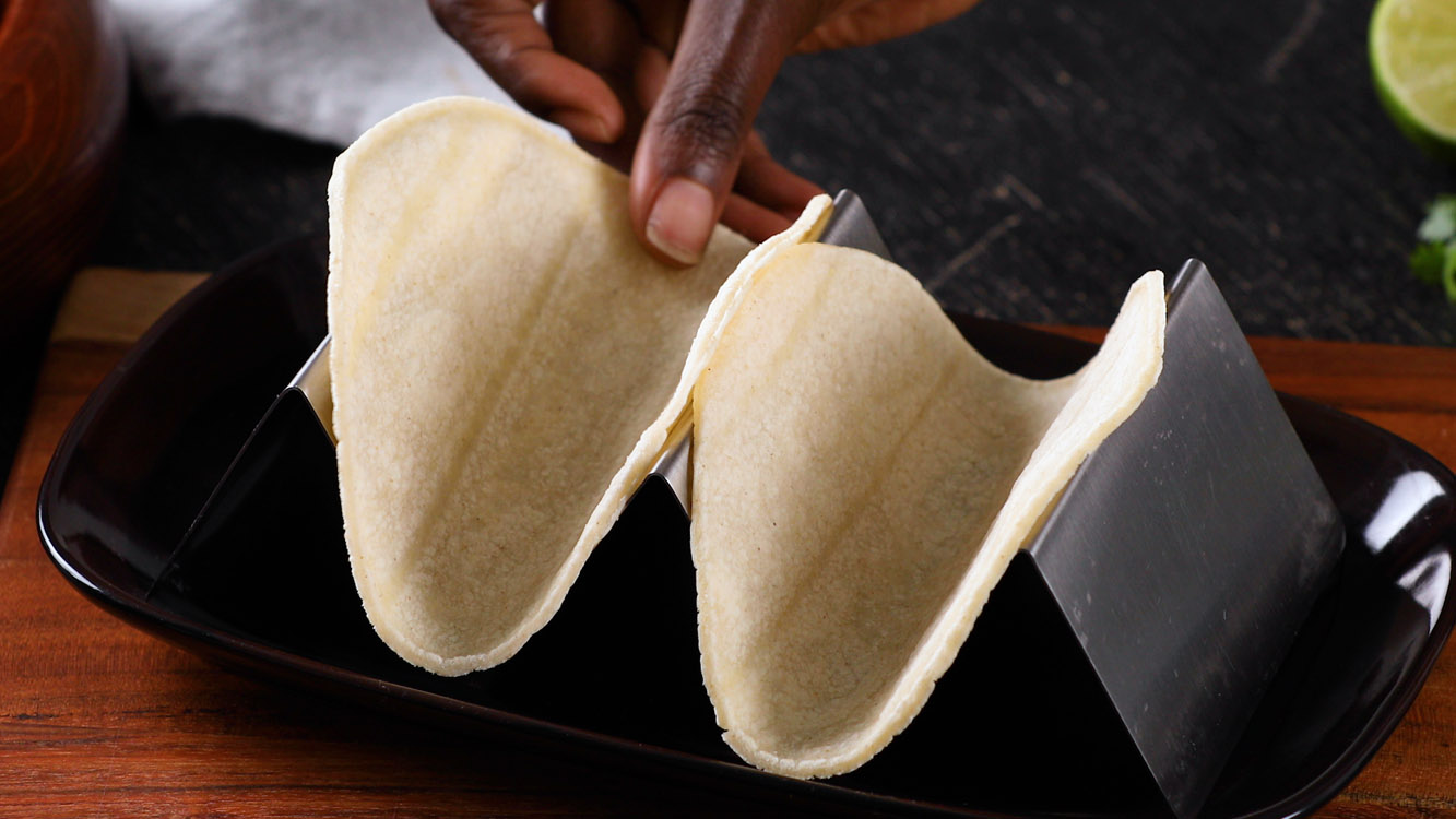 29 CHIPOTLE CHICKEN TACOS WITH SALSA_16