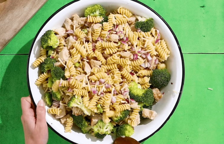 Chicken-Broccoli-and-Ranch-Salad-4-759x490