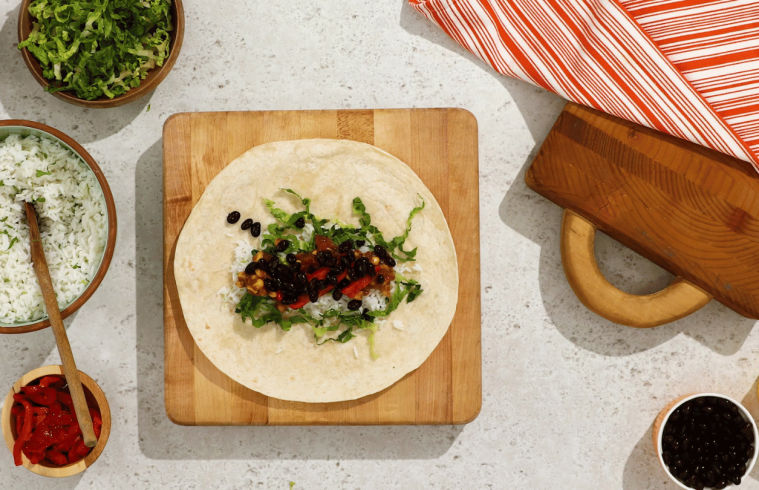 Copycat-Grande-Chicken-Burrito-13-759x490