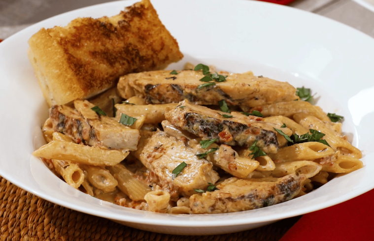 Marry-Me-Chicken-Skillet-11-759x490